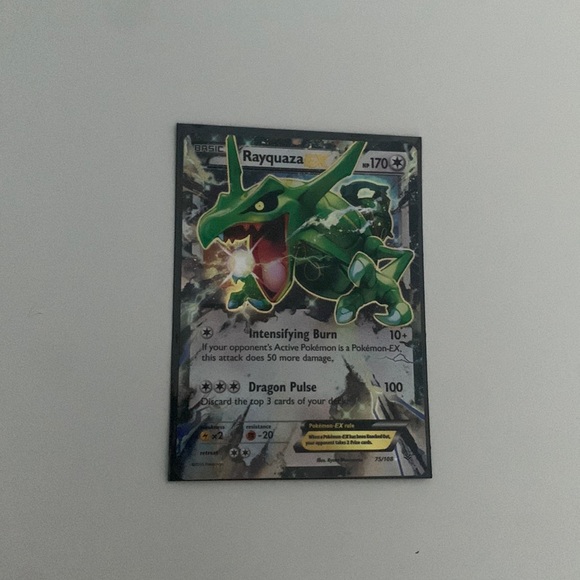 Rayquaza EX Pokémon - Picture 1 of 2